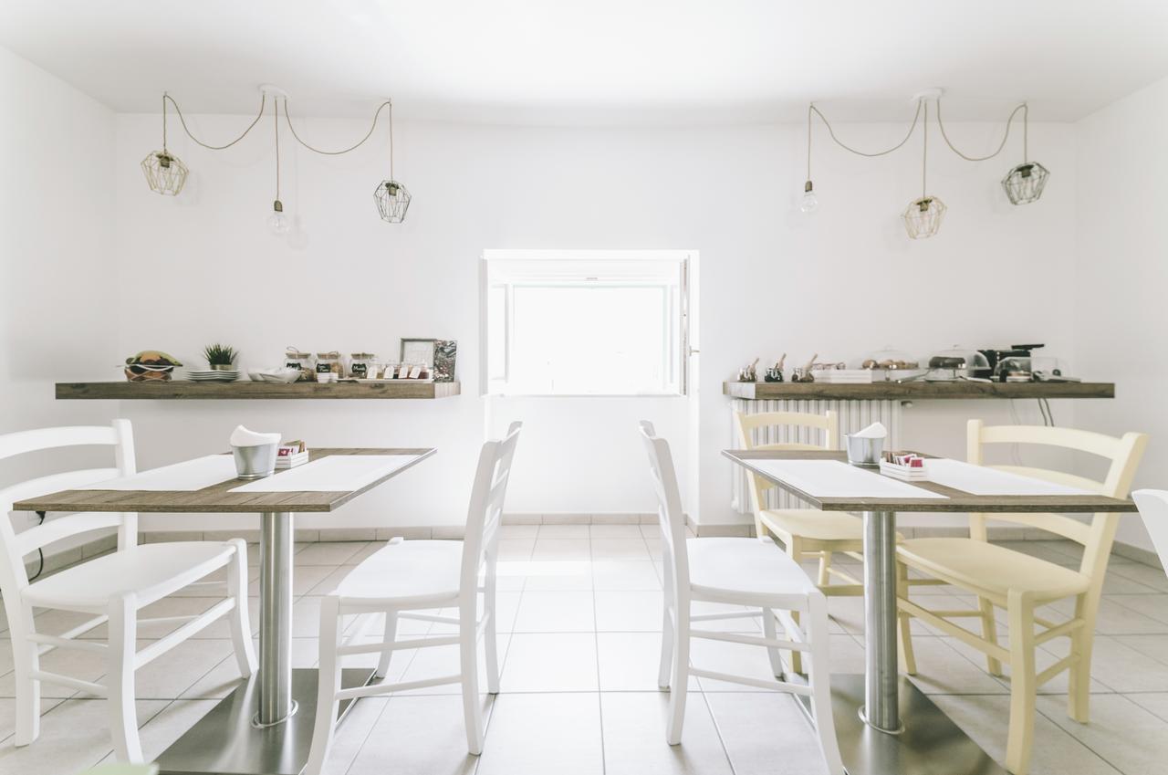 Vandelia B&B มอลเฟตตา ภายนอก รูปภาพ